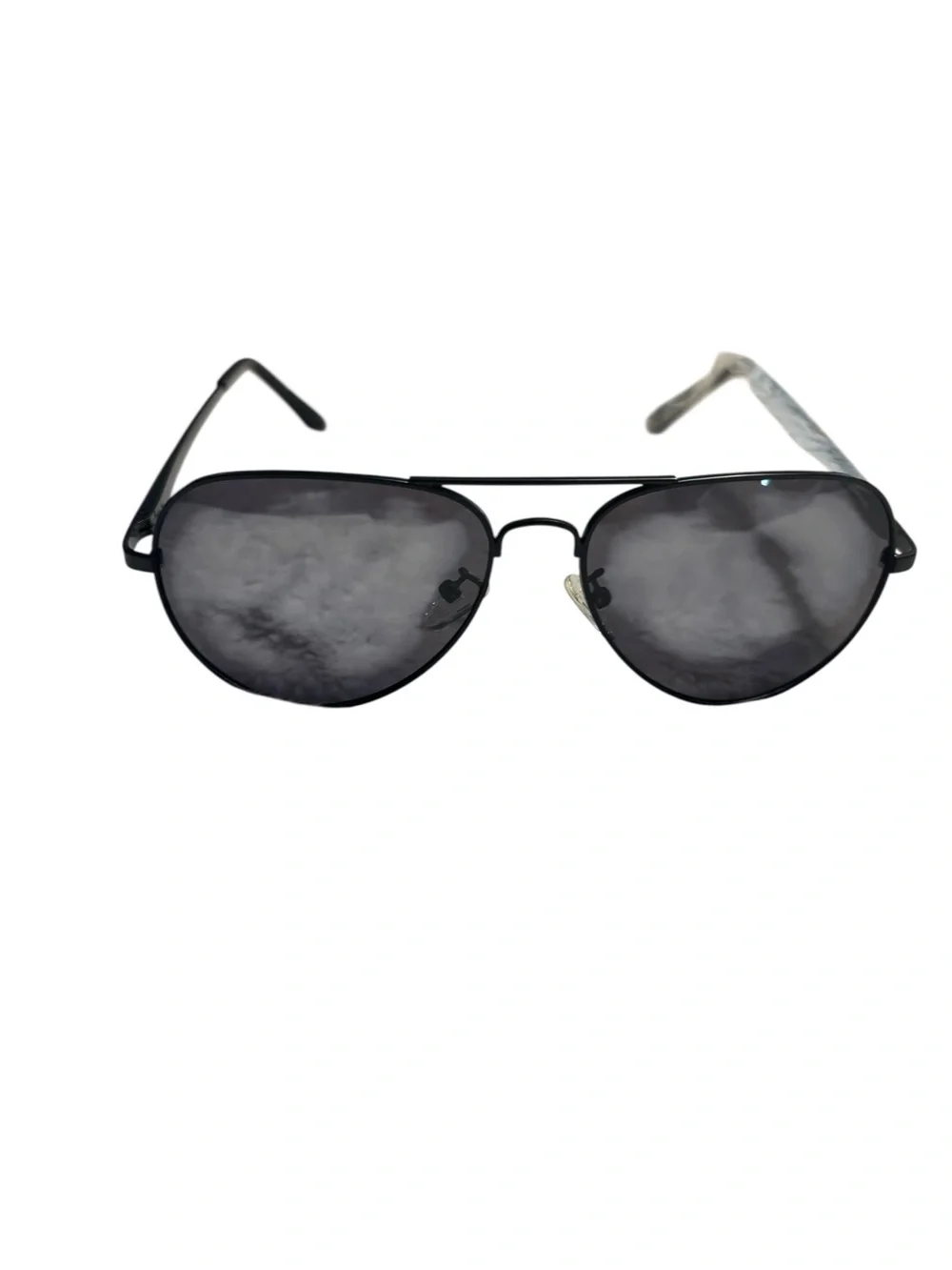 NEW Classic Aviator Sunglasses in Black with Smoke Lenses NWOT
